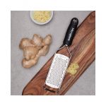Râpe zesteur Noire Série gourmet gros grains - Microplane – Image 4