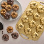 Moule 12 Mini Bundt Torsadés Gold – Image 4