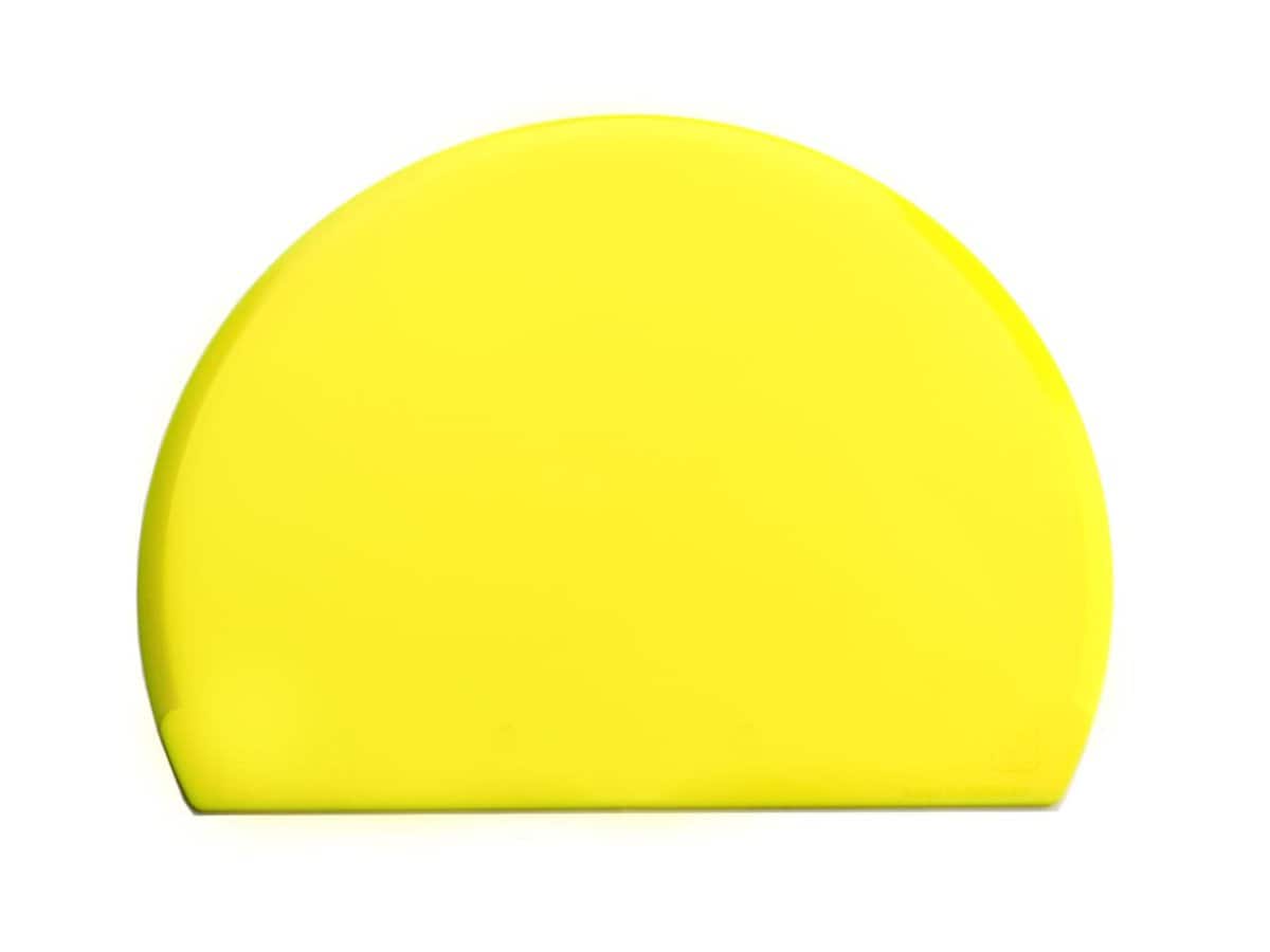 raclette-polypropylene-souple-1-1280.jpg Raclette corne souple jaune ou rouge – Image 1