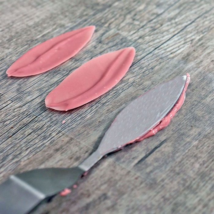Spatule à former les feuilles en chocolat 23 mm – Image 4