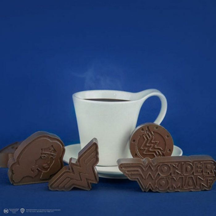 Moule à chocolats et glaçons Wonder Woman - DC Comics – Image 3