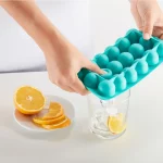 Bac à glaçons rond turquoise avec couvercle – Image 3