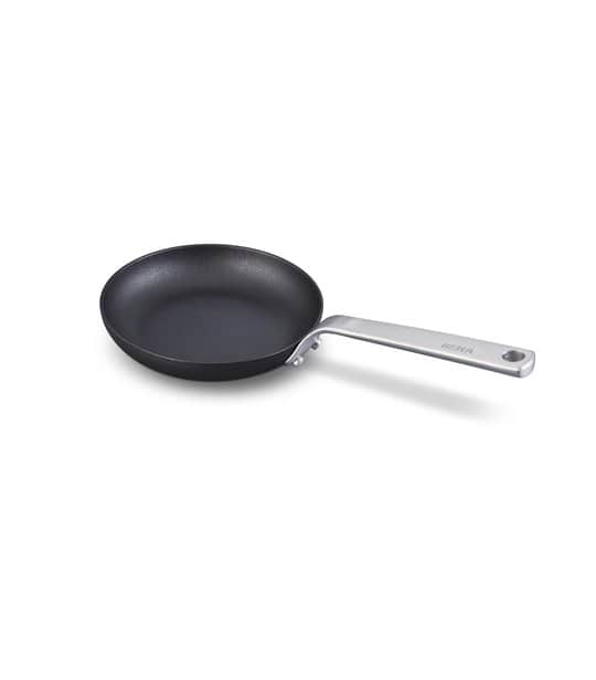 Stark frying pan 20cm MAIN Stark Poêle À Frire Ø24cm – Image 1