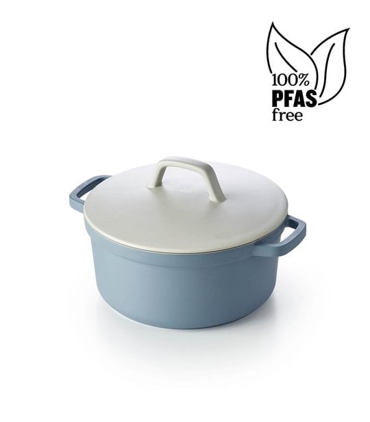 Beka_Papillon_Casserole_PS_MAIN_HR_PFAS-free Cocotte en Fonte d'Aluminium Papillon Ø24cm – Image 1
